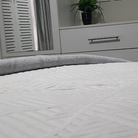 Vk'S Air B&B 프랜시스타운 외부 사진